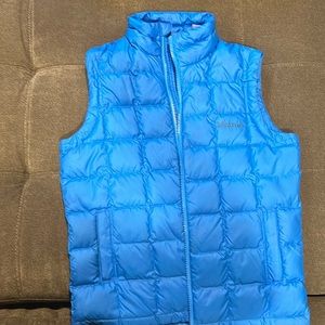 Marmot Down Puffer Vest Blue Kids Size Medium. Worn once